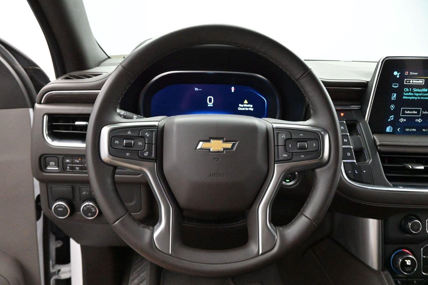 Used 2024 Summit White Chevrolet LT image 15
