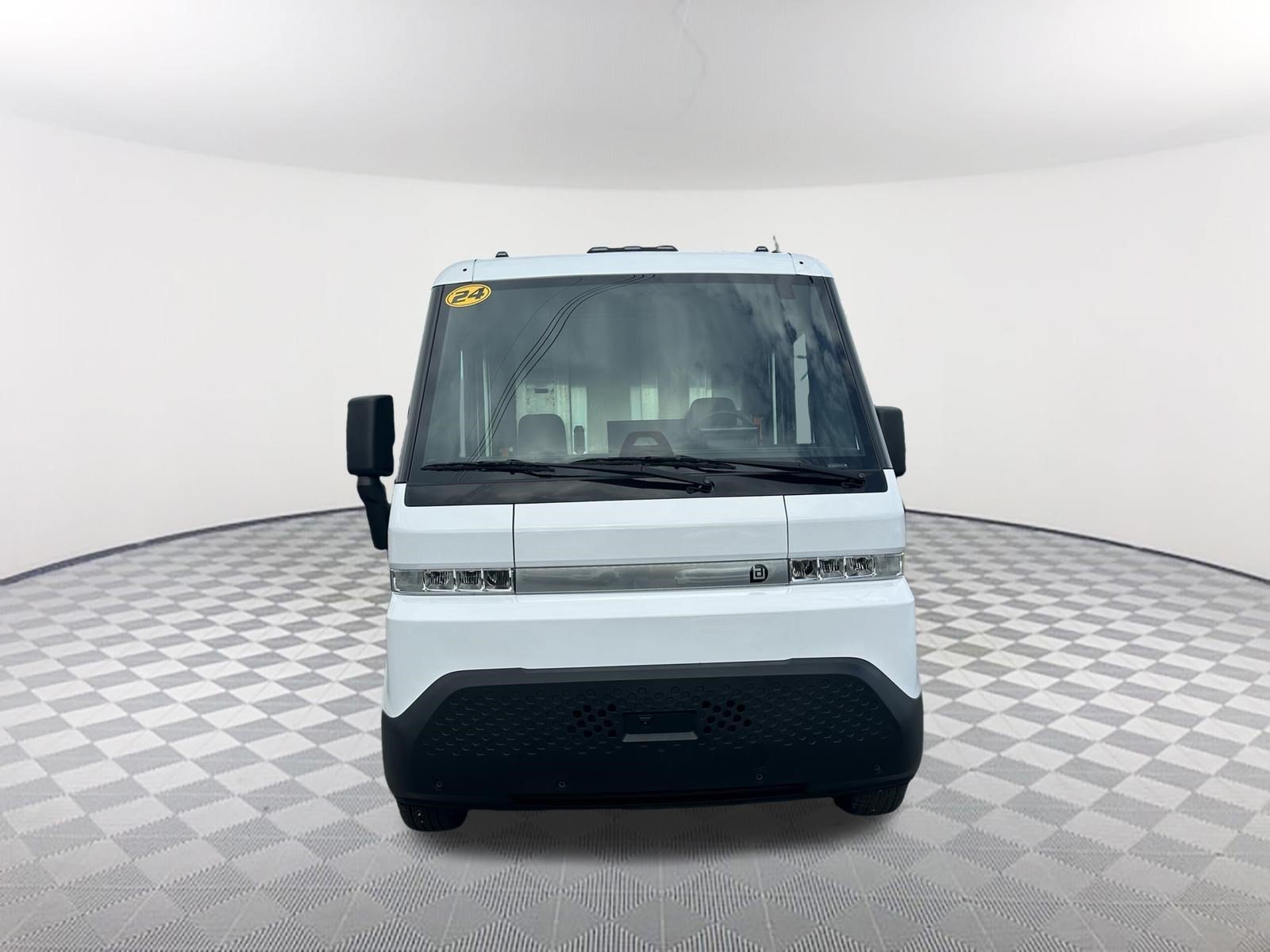 Used 2024 Chevrolet BrightDrop Zevo 400 with VIN 2G5ZJ2TY8R9103744 for sale in Lilburn, GA