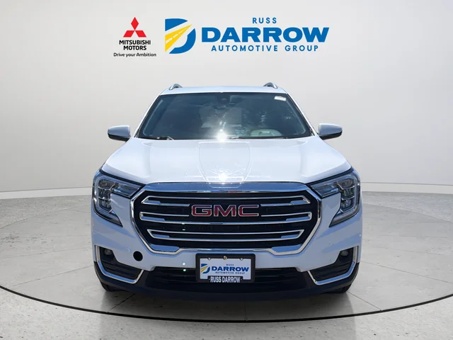 Used 2024 White GMC SLT image 8