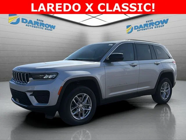 New 2026 Silver Zynith Exterior Paint Jeep Laredo X image 1