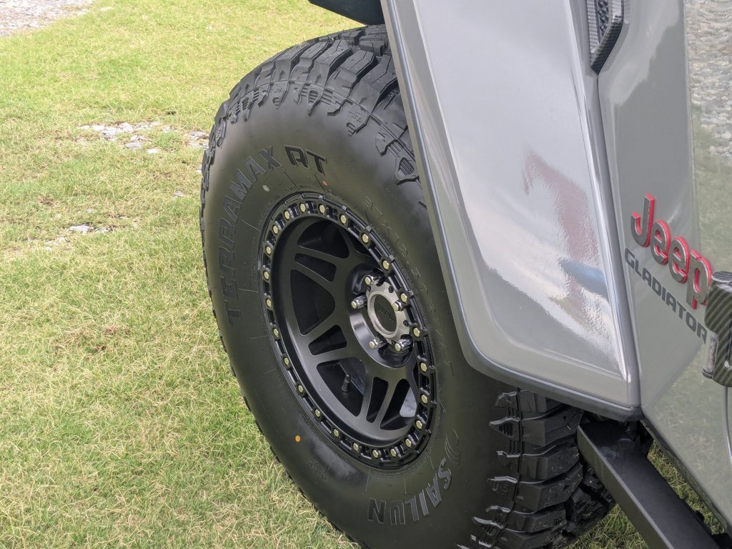 Used 2020 Sting-Gray Clearcoat Jeep Rubicon image 9