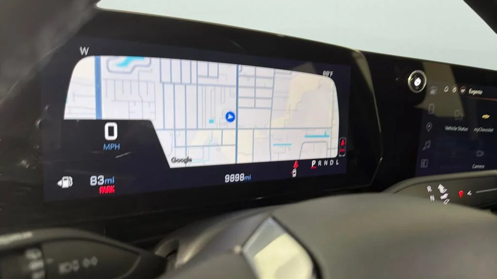 Used 2026 Summit White Chevrolet LT image 20