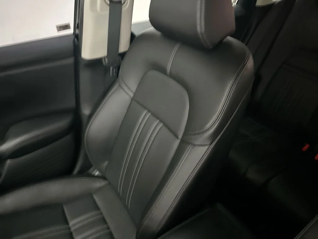 Used 2026 Black Honda EX-L image 13