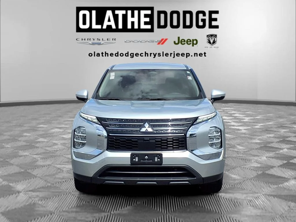 Certified Used 2022 Silver Mitsubishi ES image 31