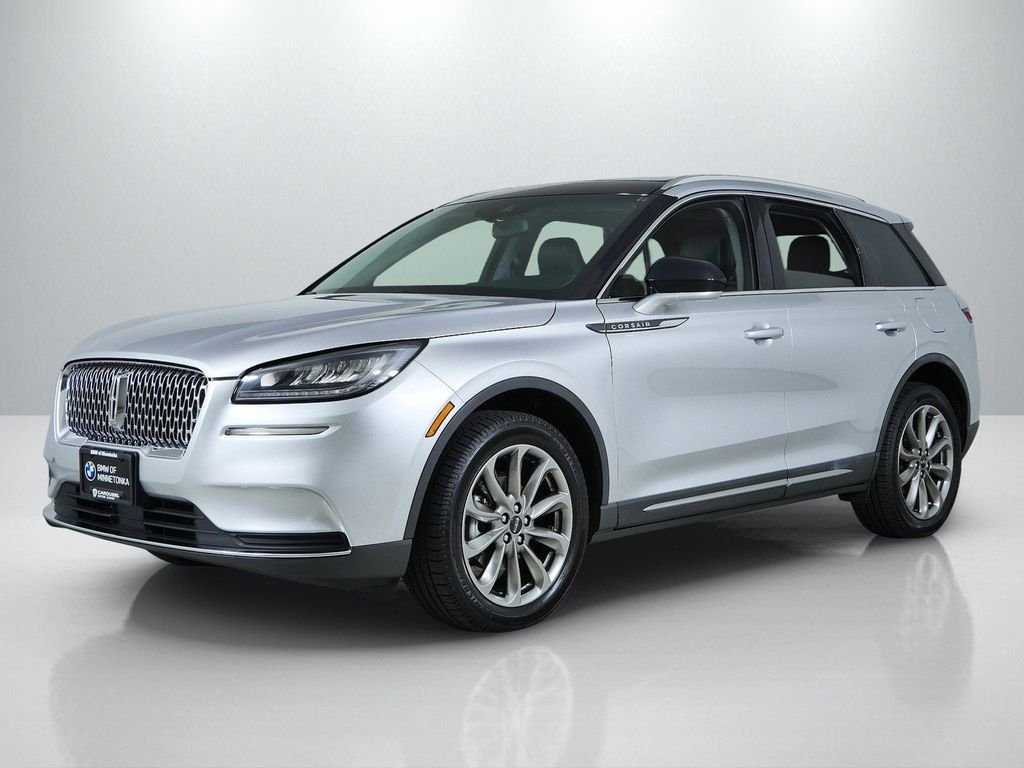 Used 2020 Silver Lincoln Standard image 1