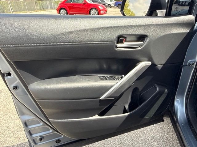 Used 2024  Toyota Hybrid XSE image 31