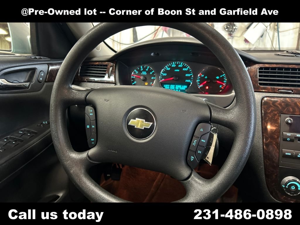 Used 2016 Silver Chevrolet LTZ image 20
