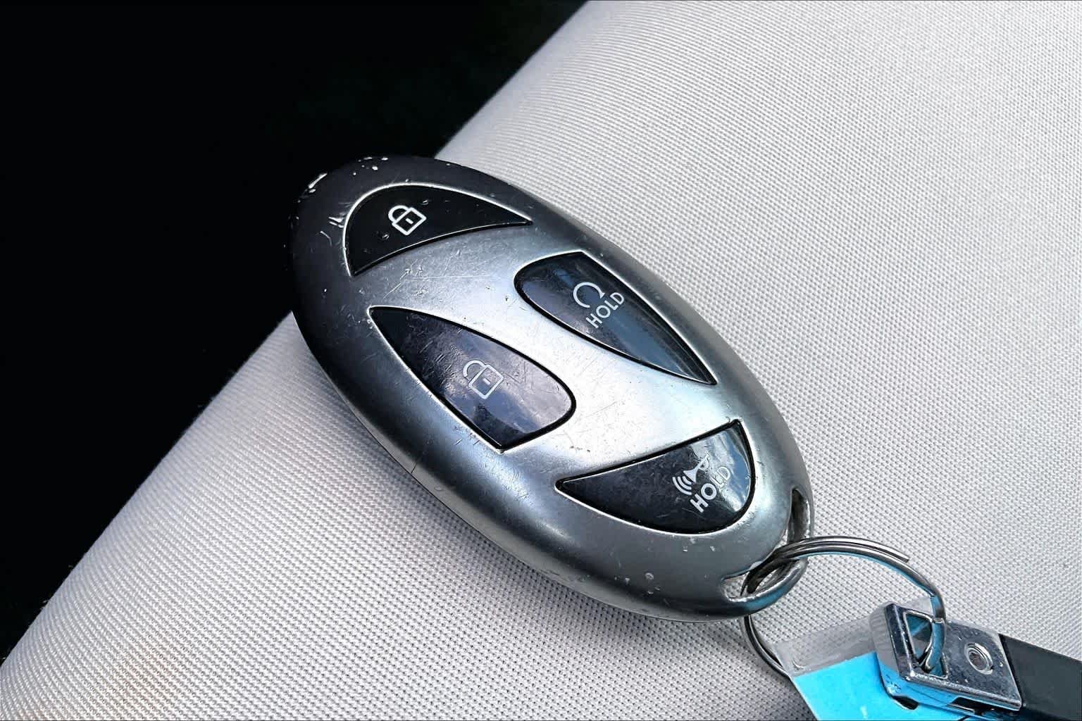 Used 2025 Aero Silver Hyundai SEL image 14