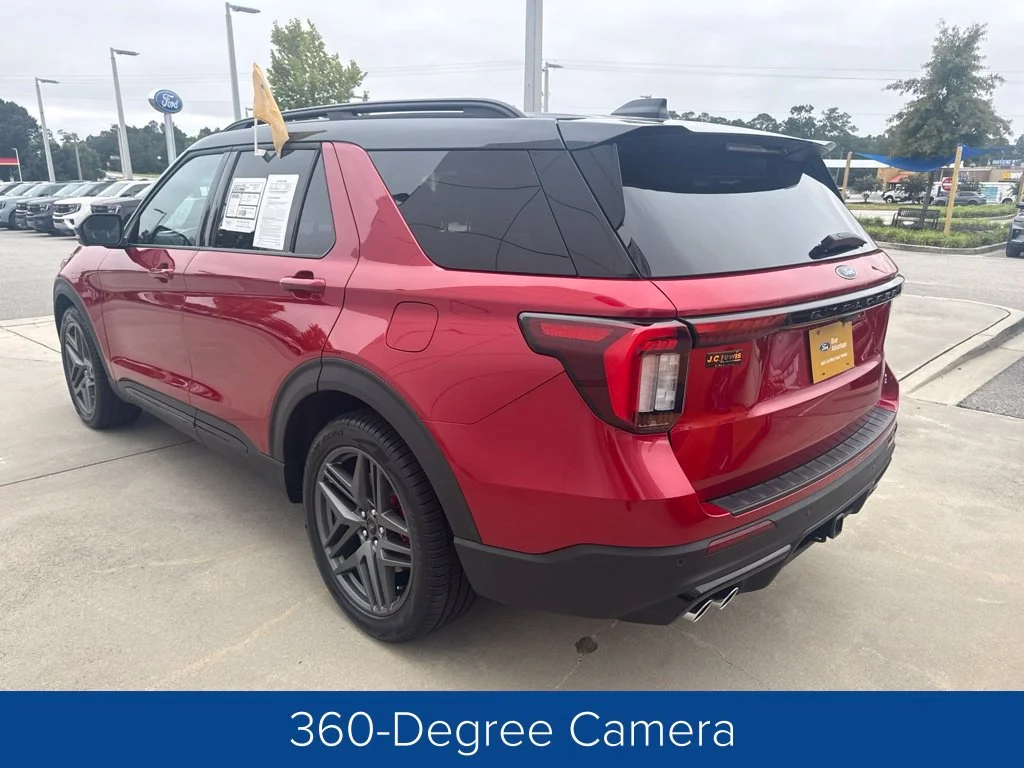 Used 2026 Rapid Red Metallic Tinted Clearcoat Ford ST image 4