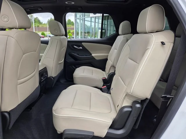 Used 2023 Beige Chevrolet Premier image 13