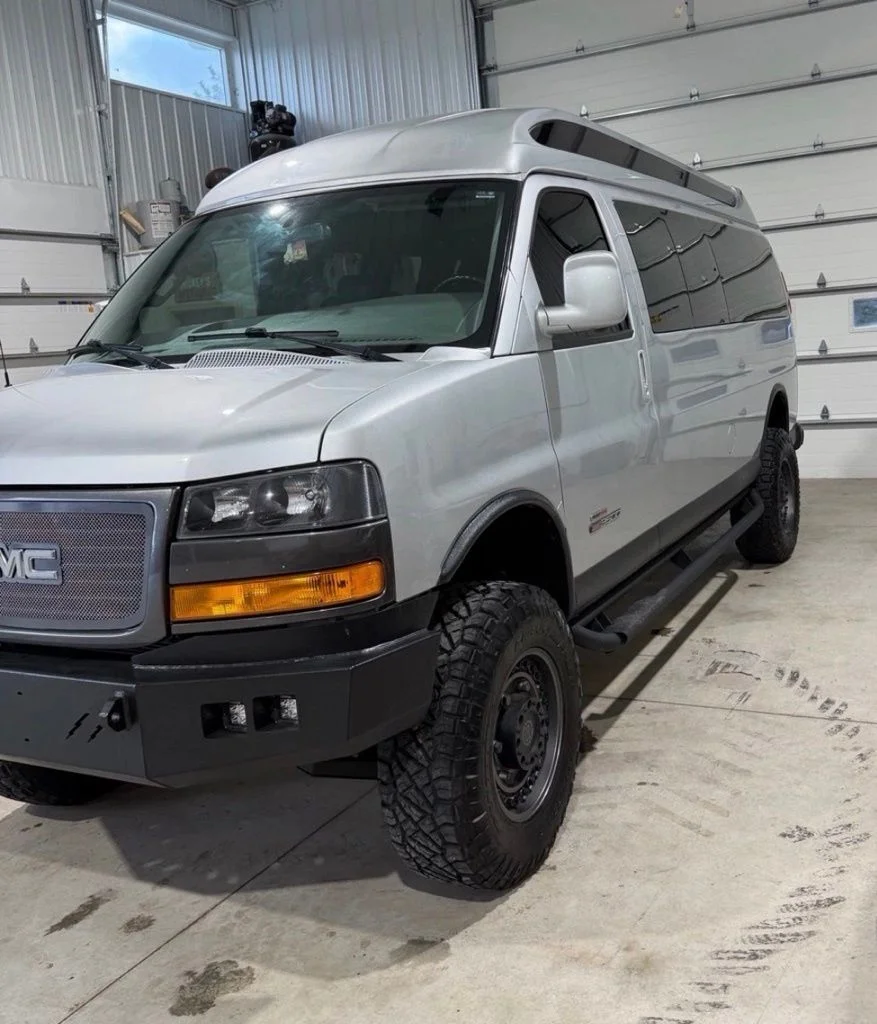 Used 2018 Silver GMC Work Van image 5