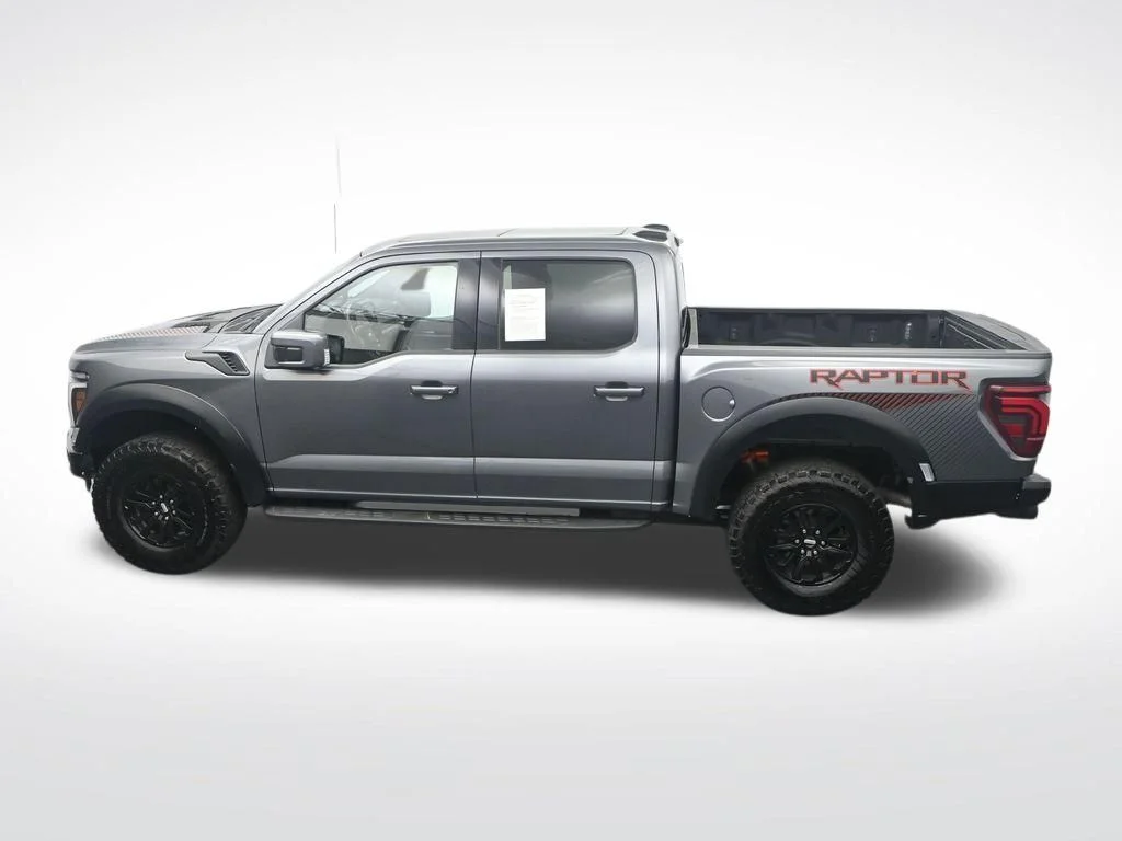 Used 2025 Gray Metallic Ford Raptor image 36