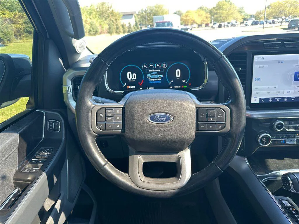 Used 2021 White Ford Lariat image 18