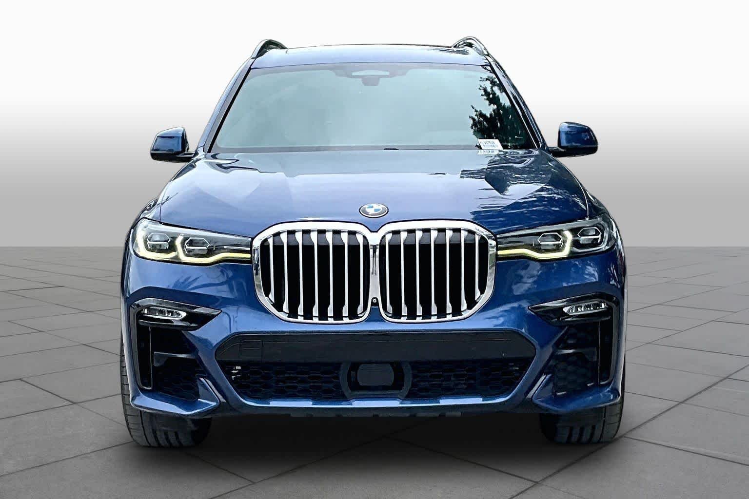 Used 2019 Phytonic Blue Metallic BMW xDrive50i image 4