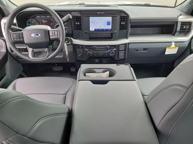 New 2026 Oxford White Ford XL image 15