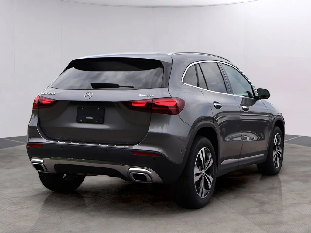 New 2026 Grey Mercedes-Benz GLA 250 image 7