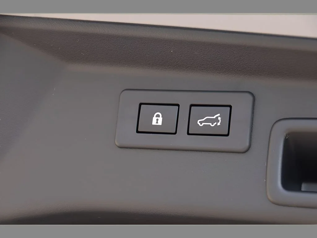 New 2026 ICE SILVER METALLIC Subaru Limited image 22