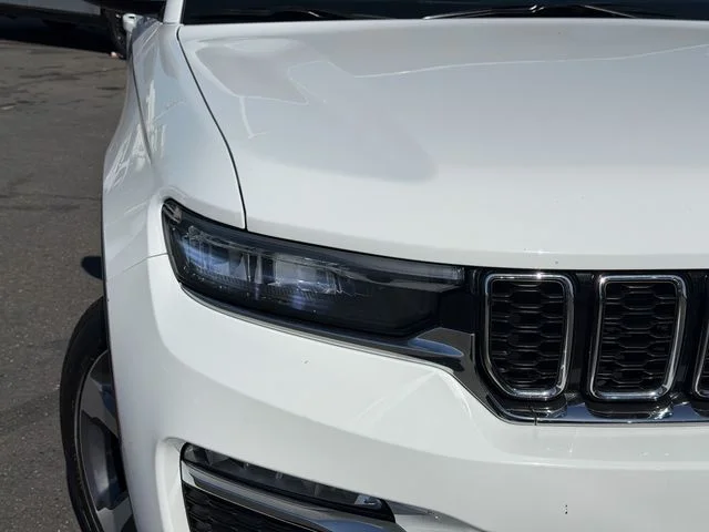 Used 2023 White Jeep 4xe image 5