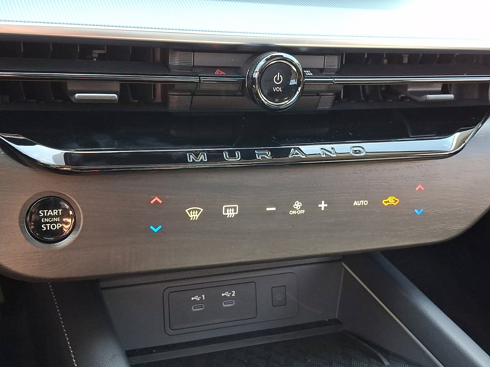 Used 2025 Gun Metallic Nissan SL image 15