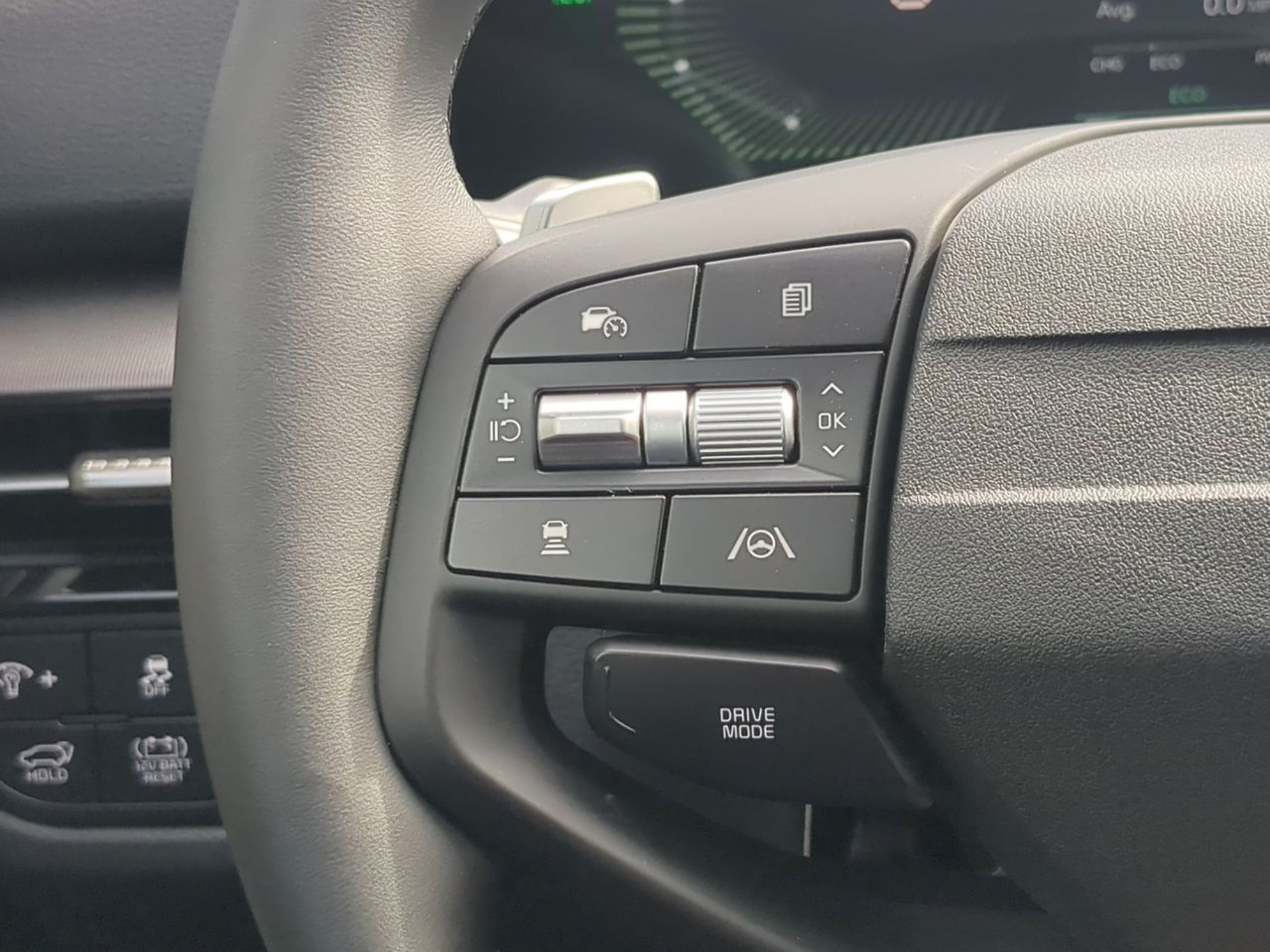 New 2027 Heritage Blue Kia EX image 33