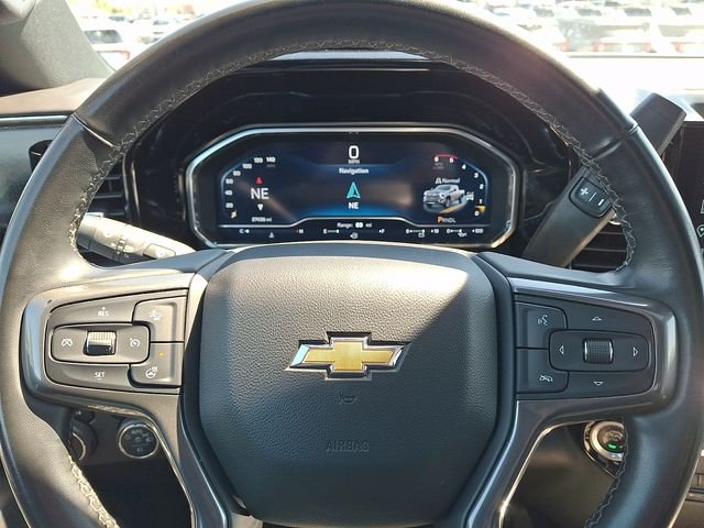 Used 2024 Summit White Chevrolet High Country image 18
