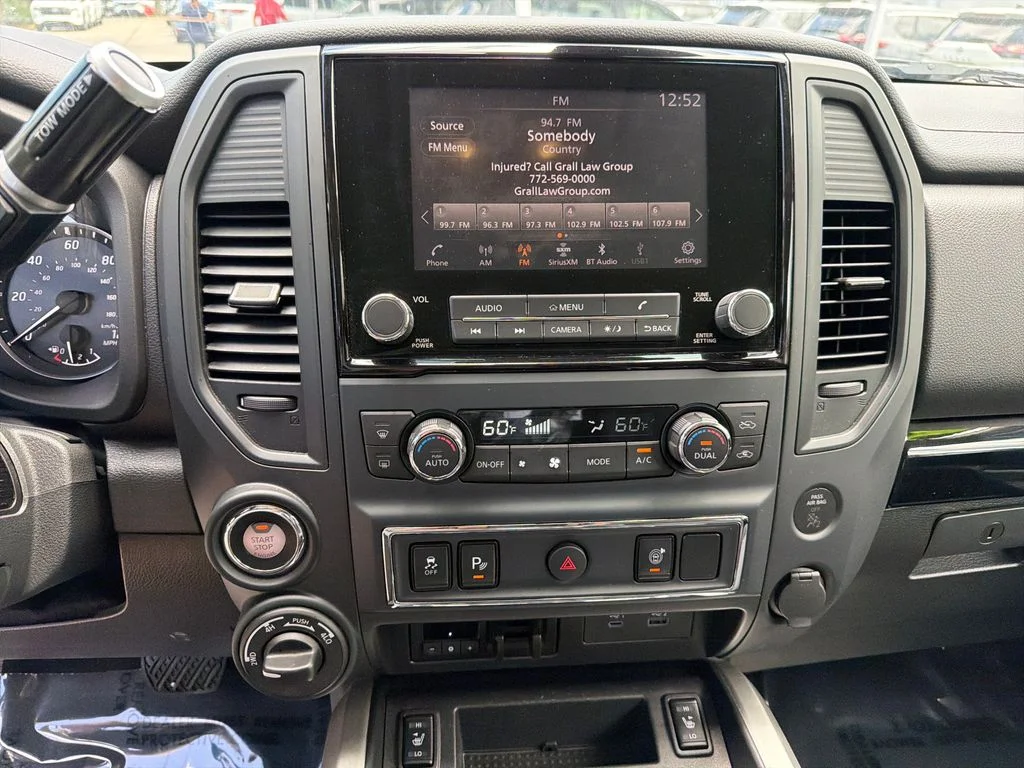 2024 Nissan Titan SV - Photo 26