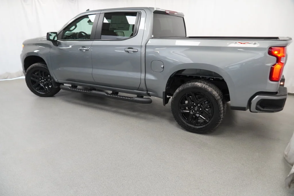 New 2026 Sterling Gray Metallic Chevrolet RST image 6