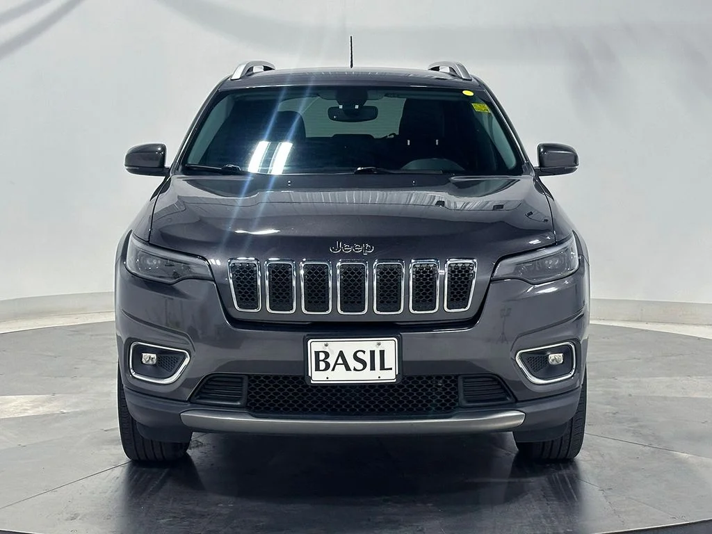 Used 2020 Gray Jeep Limited image 9