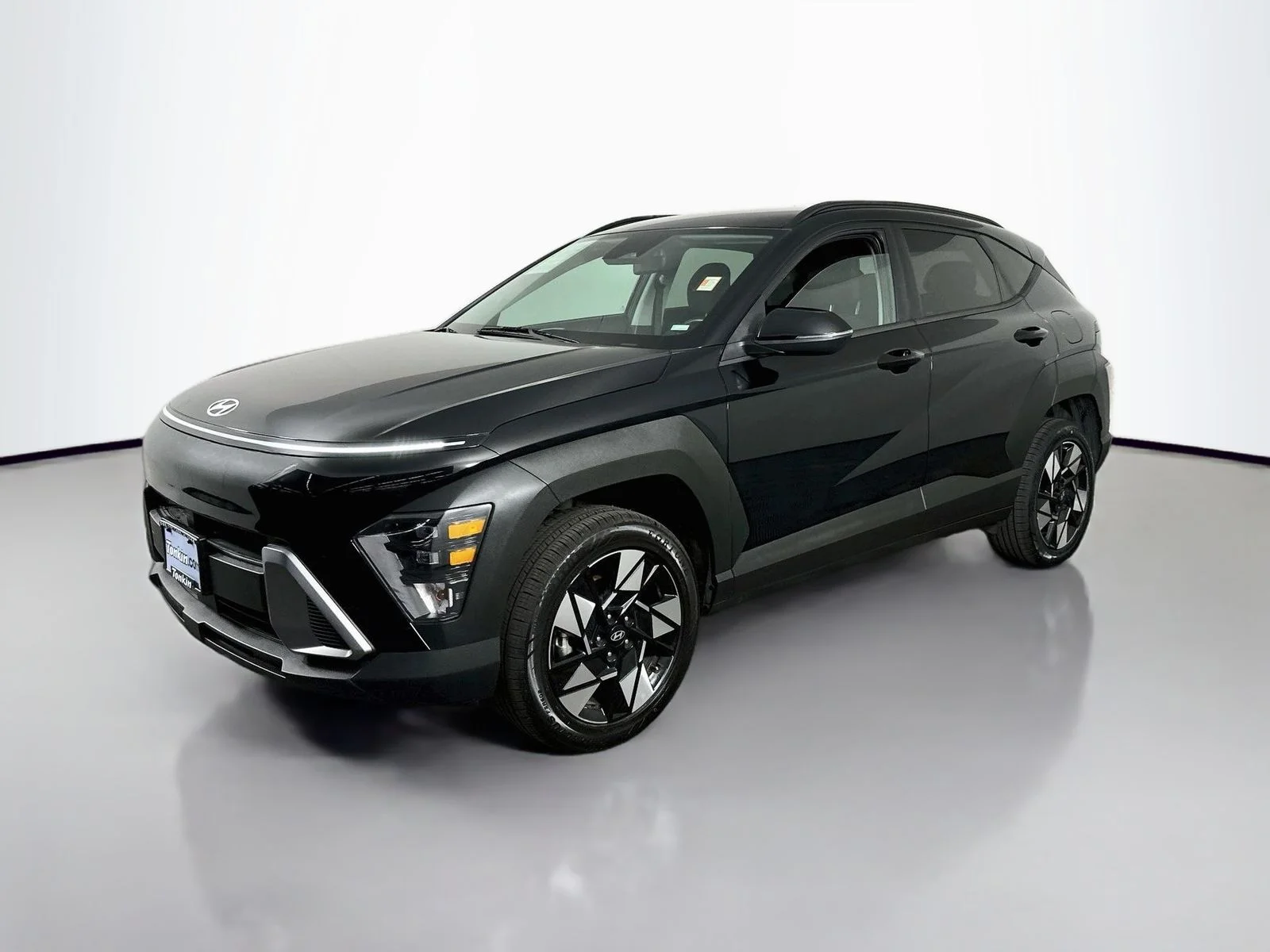 Used 2024 Abyss Black Pearl Hyundai SEL image 4
