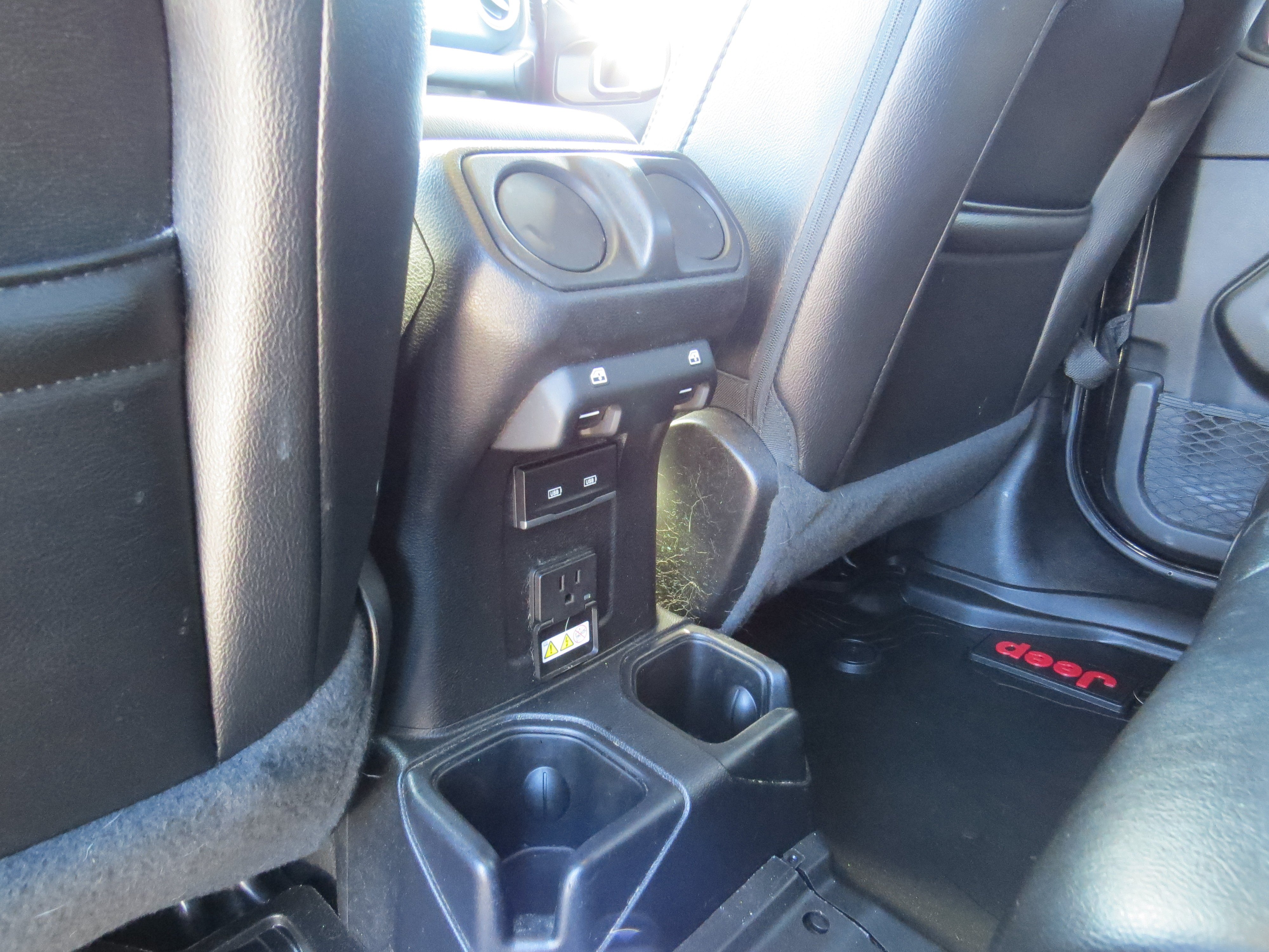 Used 2021 Black Clearcoat Jeep Overland image 16