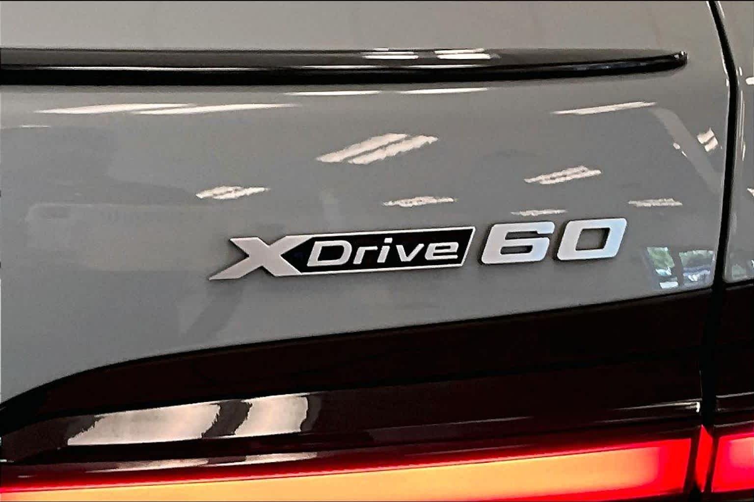 Used 2024 Brooklyn Grey Metallic BMW xDrive60 image 9
