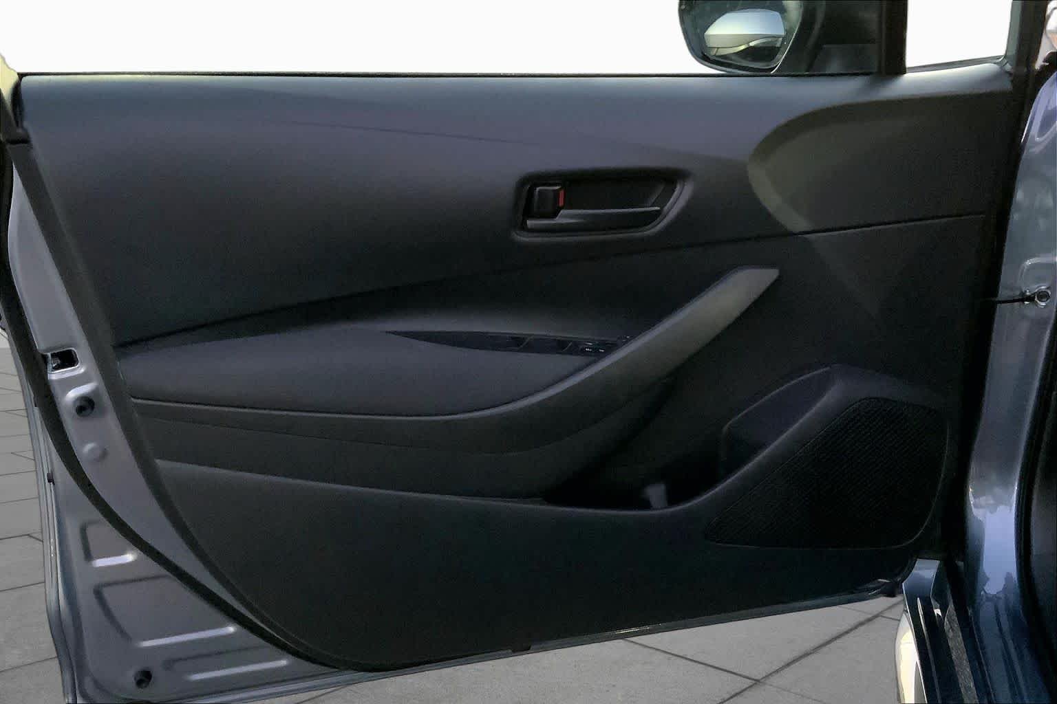 Used 2026 Celestite Toyota LE image 19