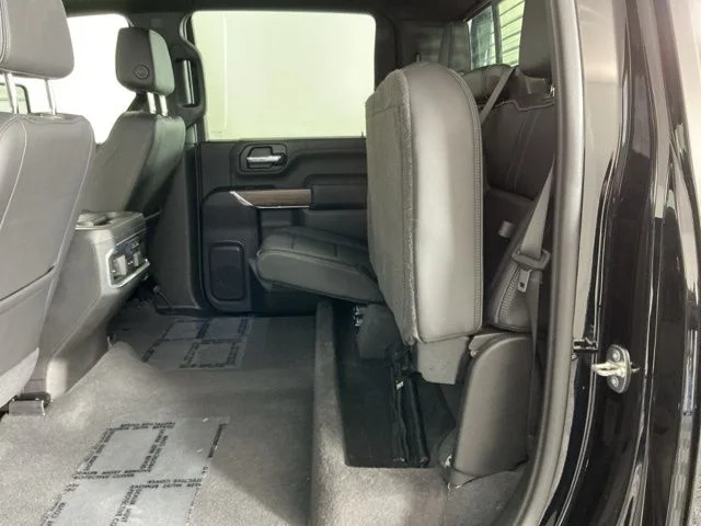 Used 2022 Black Chevrolet High Country image 29