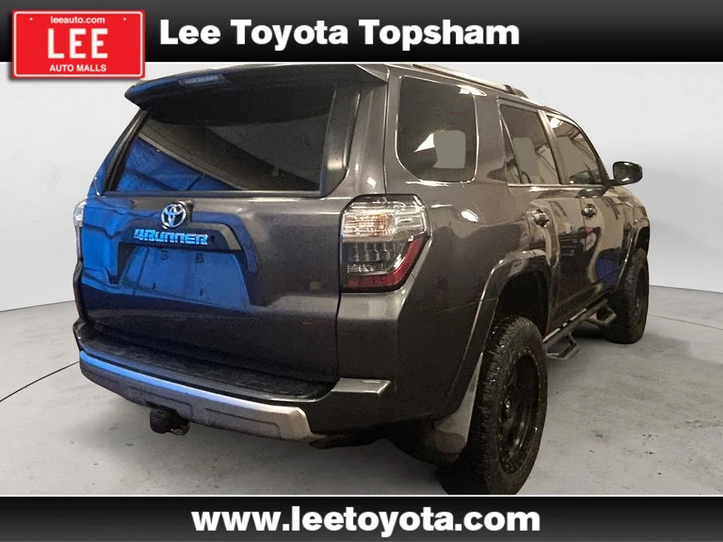 Used 2016 Magnetic Gray Metallic Toyota Trail image 5