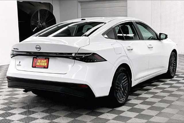 New 2026 Fresh Powder Nissan SV image 17