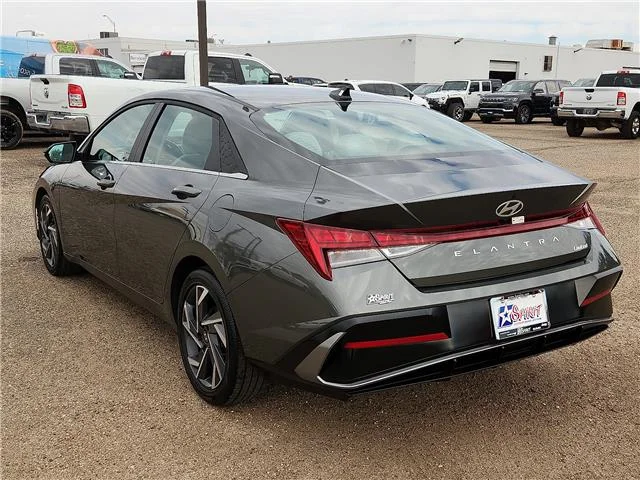 Used 2025 Gray Hyundai Limited (IVT) image 3