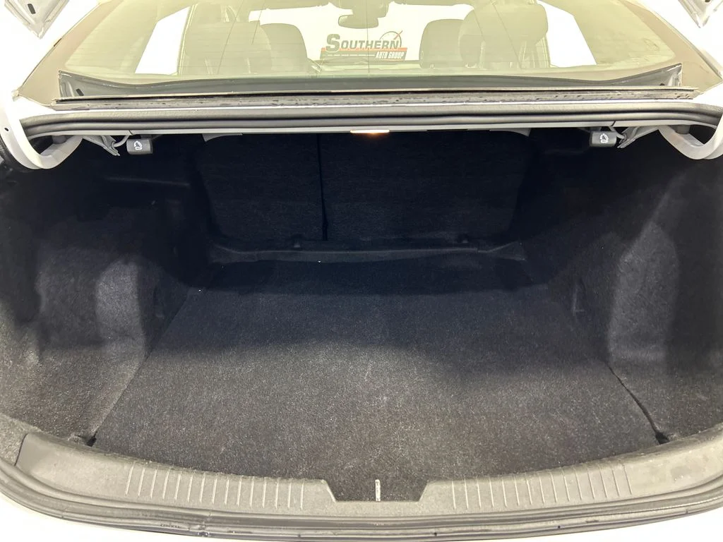 Used 2023 White Chevrolet LT image 19
