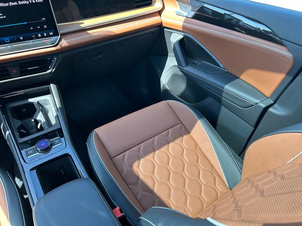 New 2026 Beige Volkswagen 2.0T SEL R-Line image 10