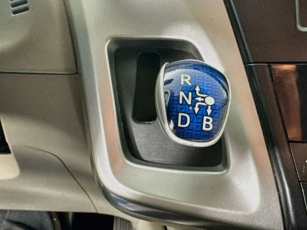 Used 2013 Blue Toyota Five image 19