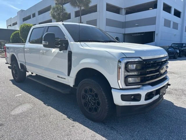 2024 Ford F-250 Lariat 4x4 Crew Cab 6-3/4' Box's photo