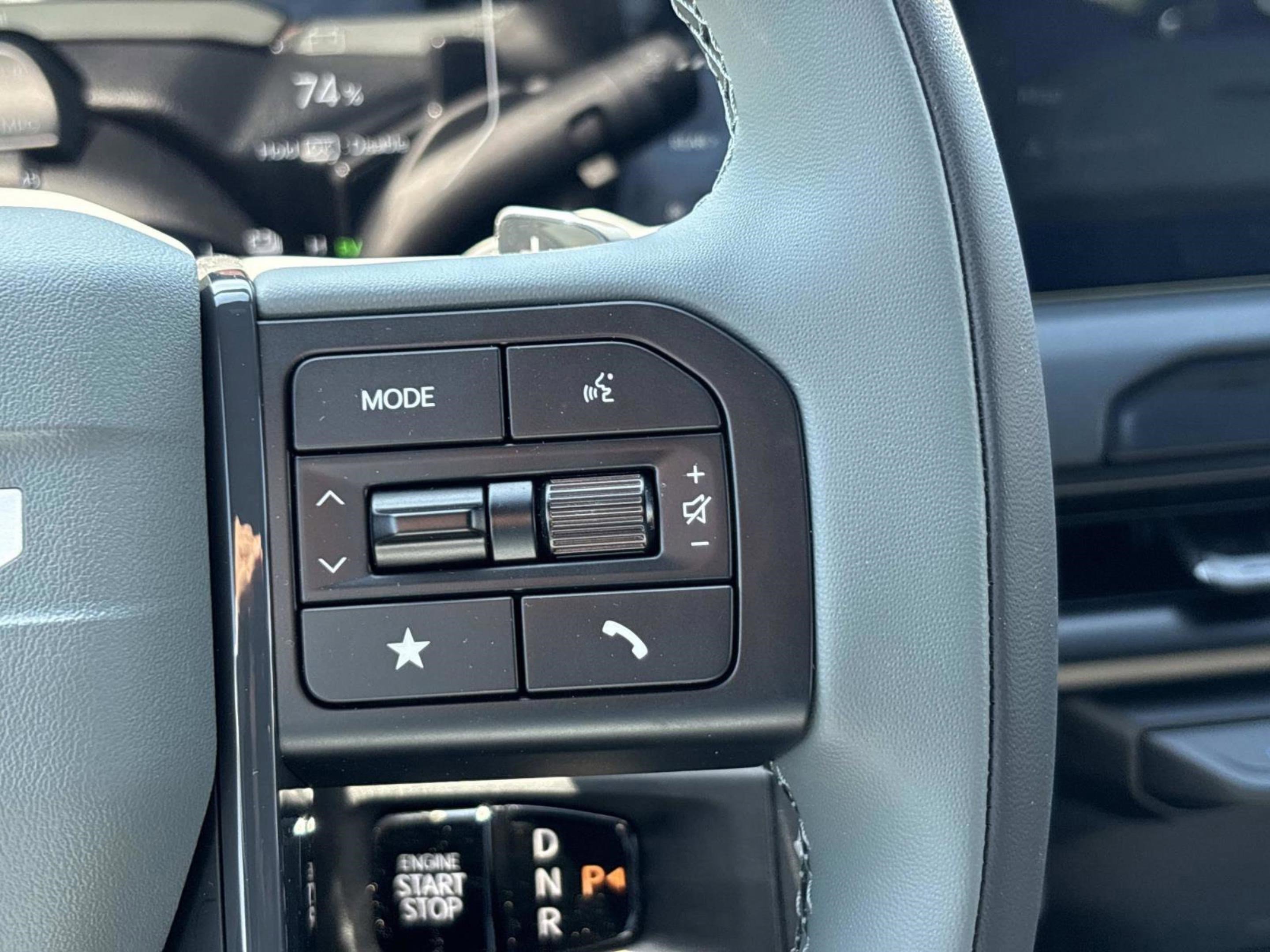 New 2027 Glacial White Pearl Kia X-Line SX image 26