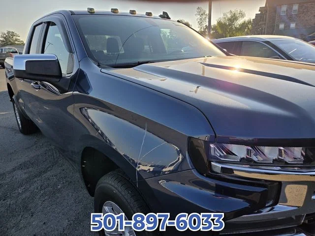 Used 2019 Blue Chevrolet LT image 8
