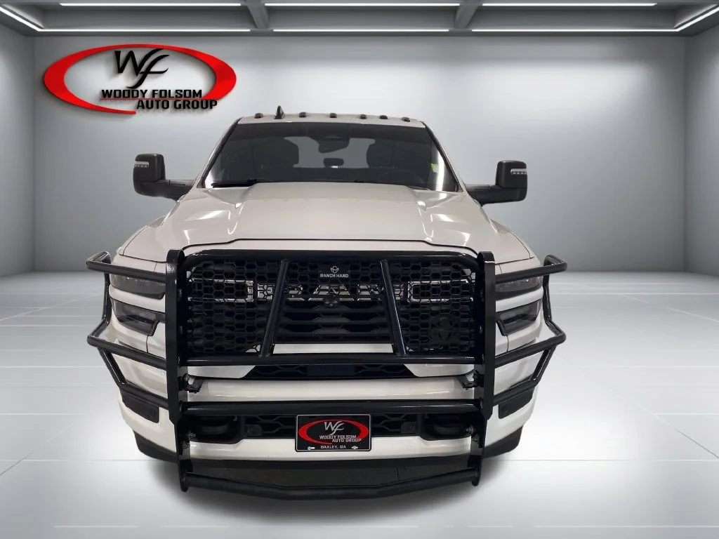 Used 2025 White Ram Big Horn image 2