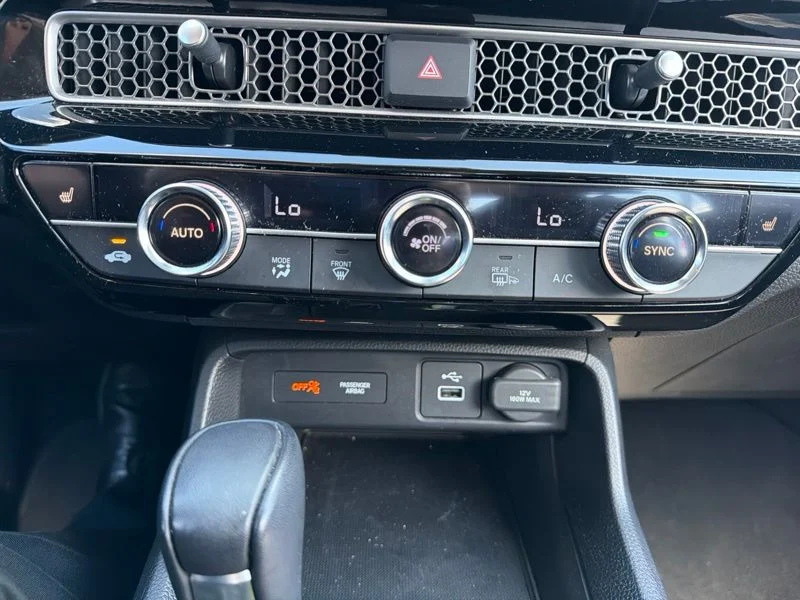 Used 2024  Honda EX image 16