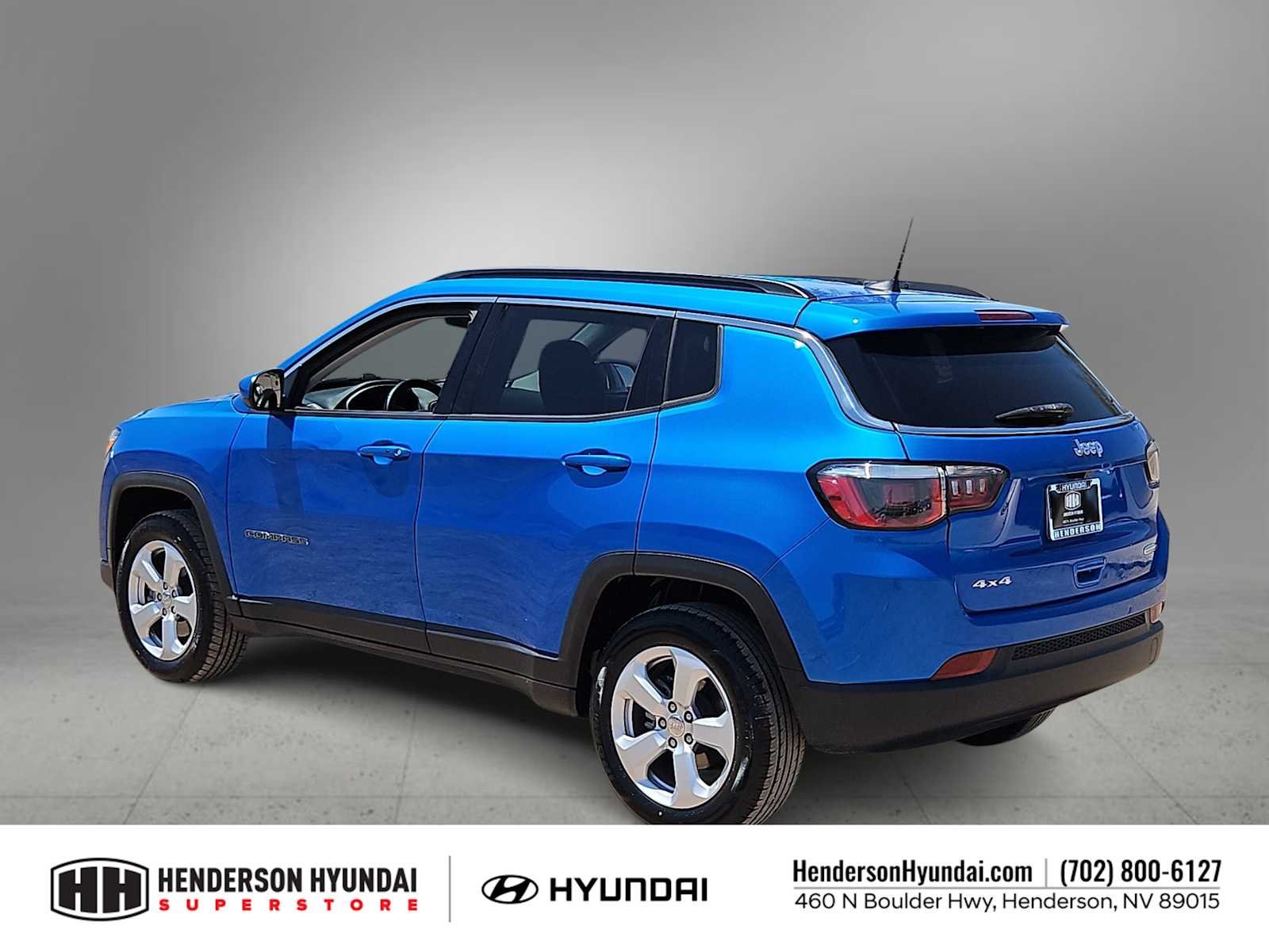 Used 2020 Laser Blue Pearlcoat Jeep Latitude image 6