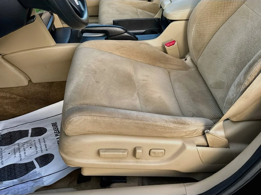 Used 2011 Black Honda EX image 22