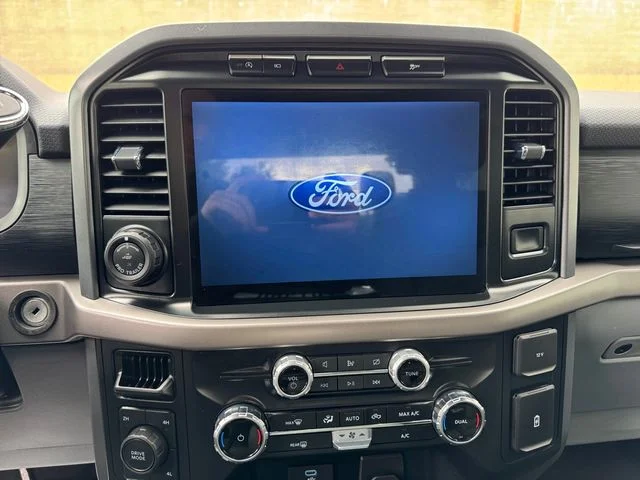 Used 2024 Agate Black Metallic Ford XLT image 20
