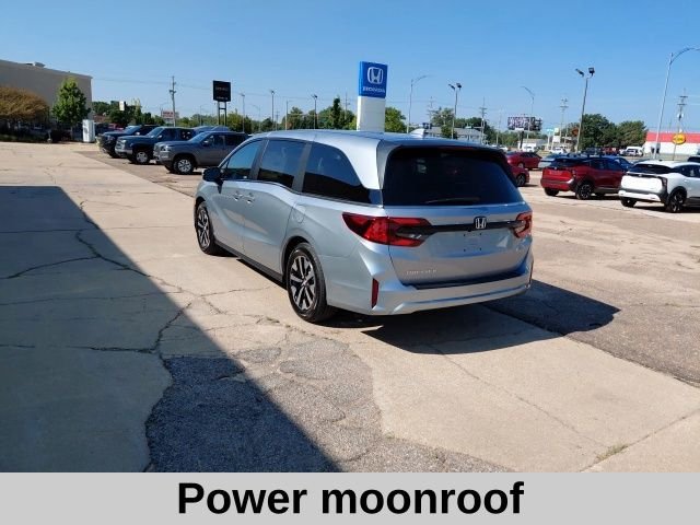 New 2026 Solar Silver Metallic Honda EX-L image 7