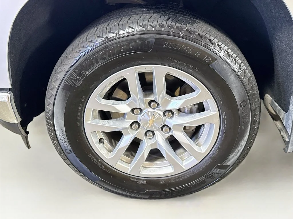 Used 2019 Silver Chevrolet LTZ image 38