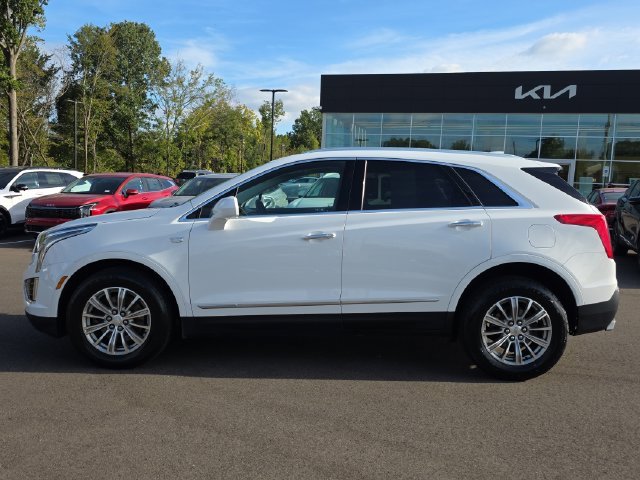 Used 2019 Cadillac XT5 Luxury with VIN 1GYKNCRS6KZ136741 for sale in Southaven, MS